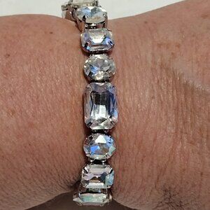 Borealis Glass Stretch Bracelet